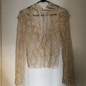 Vintage lace blouse!